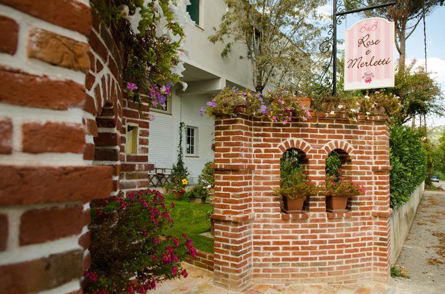 Rose E Merletti Guest House Sasso Feltrio Exterior photo